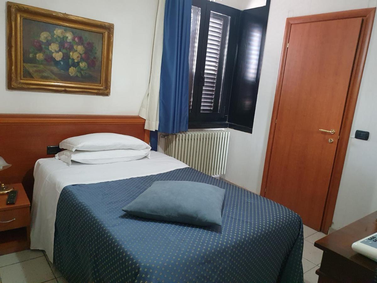 Hotel San Giorgio Bergamo Zewnętrze zdjęcie